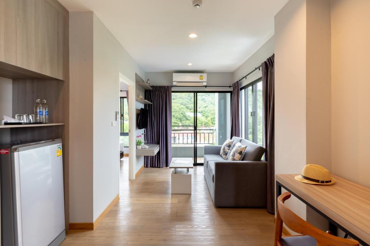 Horsehill Hotel Sriracha راشا سي المظهر الخارجي الصورة